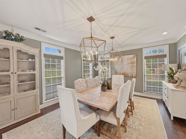 8622 BEAVERWOOD DR, Germantown, TN 38138