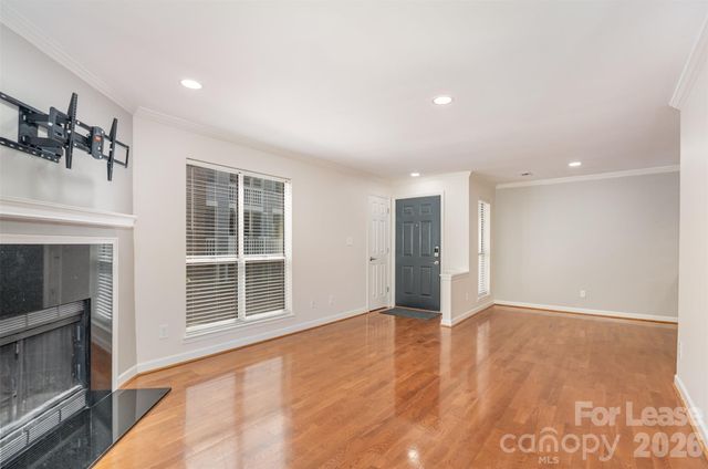 2516 Cranbrook Lane 9, Charlotte, NC 28207