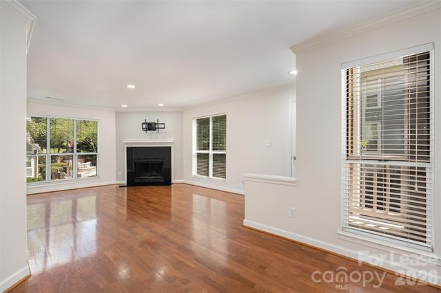 2516 Cranbrook Lane 9, Charlotte, NC 28207