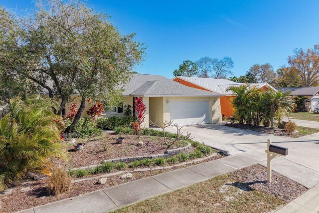 241 WHISPER LAKE ROAD, Palm Harbor, FL 34683