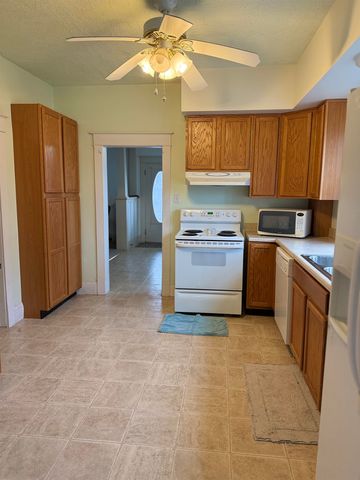 511 Beech Street, Tawas City, MI 48763