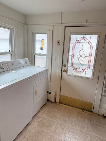 511 Beech Street, Tawas City, MI 48763