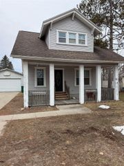 511 Beech Street, Tawas City, MI 48763