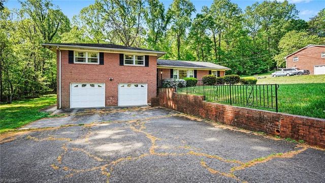 405 Mayfair Drive, Winston-salem, NC 27105