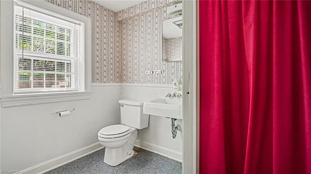 405 Mayfair Drive, Winston-salem, NC 27105