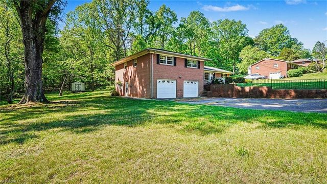 405 Mayfair Drive, Winston-salem, NC 27105