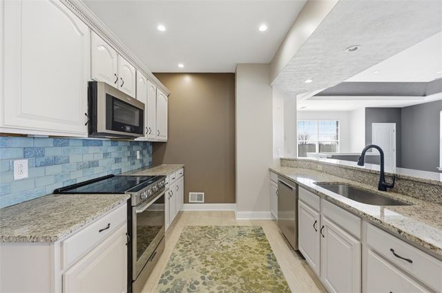 229 Adams Pointe Blvd 2, Mars Boro, PA 16046