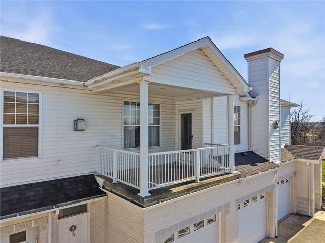229 Adams Pointe Blvd 2, Mars Boro, PA 16046