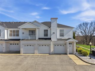 229 Adams Pointe Blvd 2, Mars Boro, PA 16046