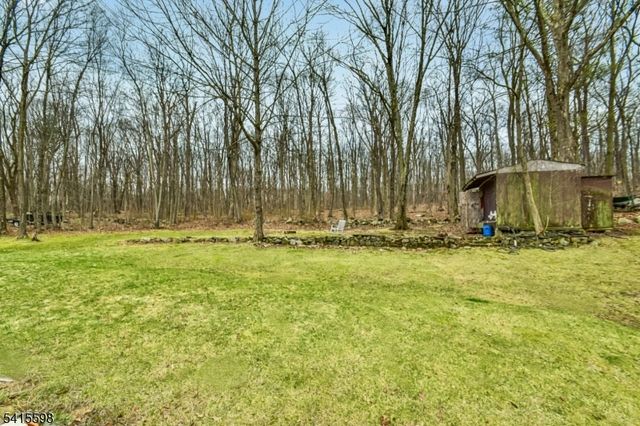 21 Grandview Ave, Jefferson Twp., NJ 07460