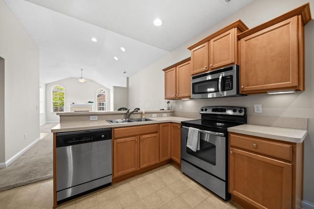 6295 Donegan Way, Dublin, OH 43016
