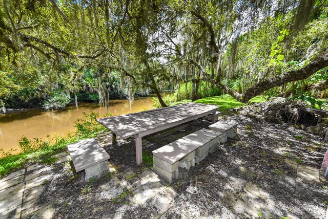 3646 S Jenkins Road, Fort Pierce, FL 34981