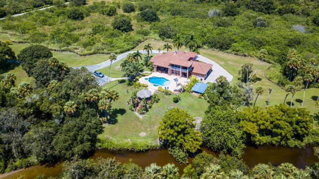 3646 S Jenkins Road, Fort Pierce, FL 34981