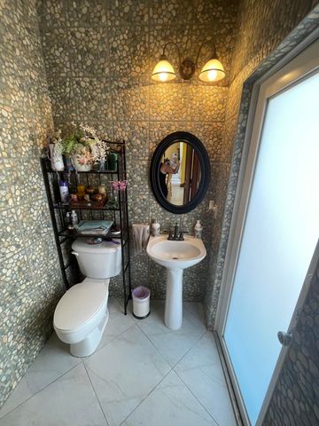 3646 S Jenkins Road, Fort Pierce, FL 34981