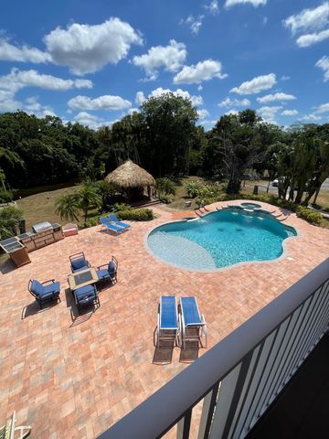 3646 S Jenkins Road, Fort Pierce, FL 34981