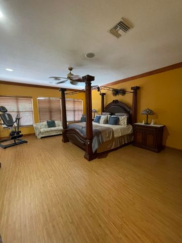 3646 S Jenkins Road, Fort Pierce, FL 34981