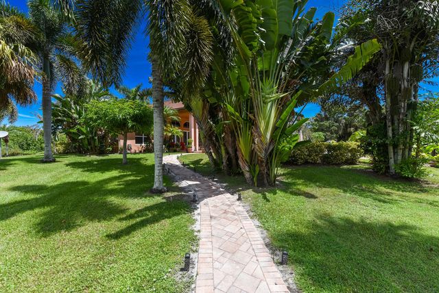 3646 S Jenkins Road, Fort Pierce, FL 34981
