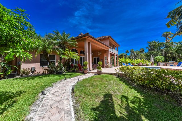3646 S Jenkins Road, Fort Pierce, FL 34981