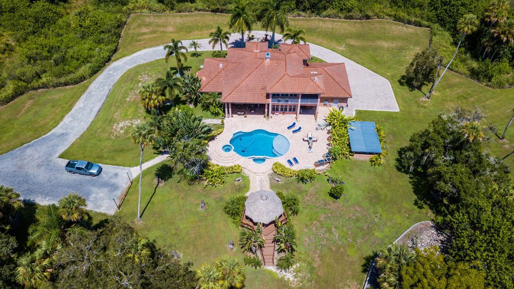 3646 S Jenkins Road, Fort Pierce, FL 34981