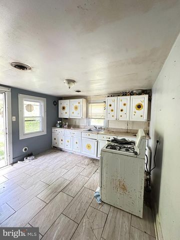 85 N HALSEY RD, Dover, DE 19901