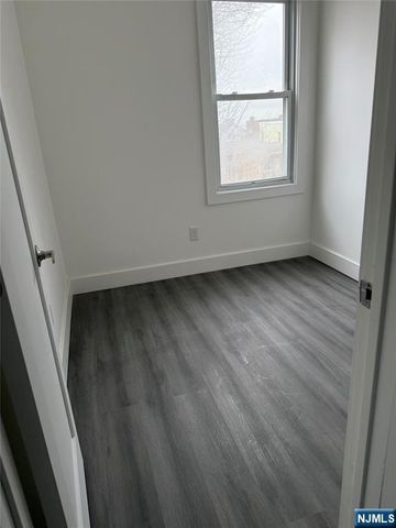 101 Garside Street, Newark, NJ 07104