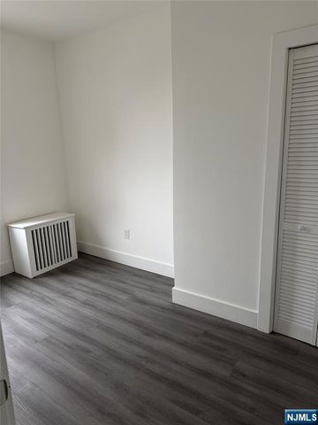 101 Garside Street, Newark, NJ 07104