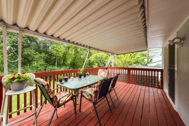 215 Greenlake Street, Galloway, OH 43119