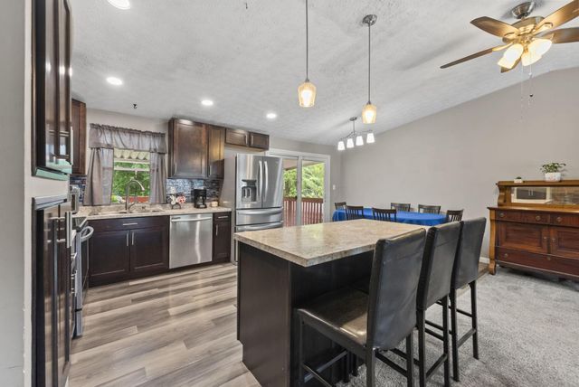 215 Greenlake Street, Galloway, OH 43119