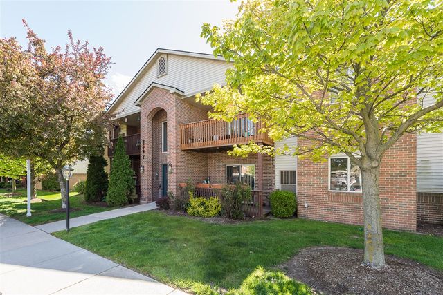 2592 Eagles Circle 6, Ypsilanti, MI 48197
