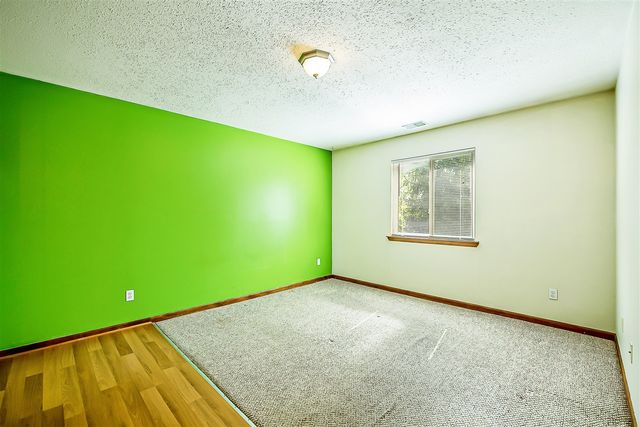 2592 Eagles Circle 6, Ypsilanti, MI 48197