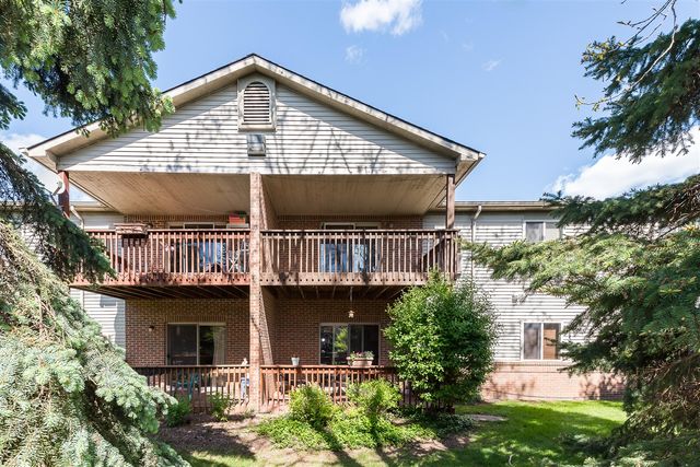 2592 Eagles Circle 6, Ypsilanti, MI 48197