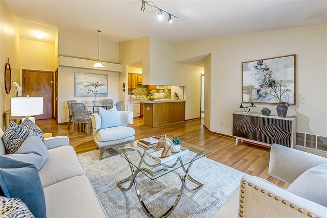 2592 Eagles Circle 6, Ypsilanti, MI 48197