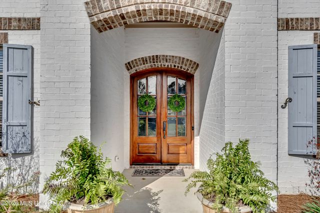 308 East Lake Drive, Madison, MS 39110