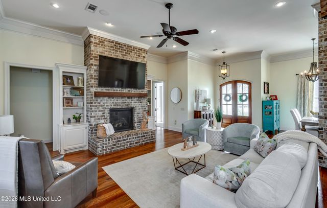 308 East Lake Drive, Madison, MS 39110