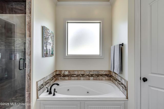 308 East Lake Drive, Madison, MS 39110