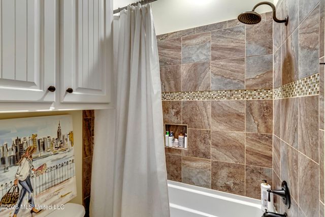 308 East Lake Drive, Madison, MS 39110