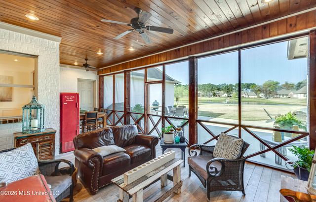 308 East Lake Drive, Madison, MS 39110