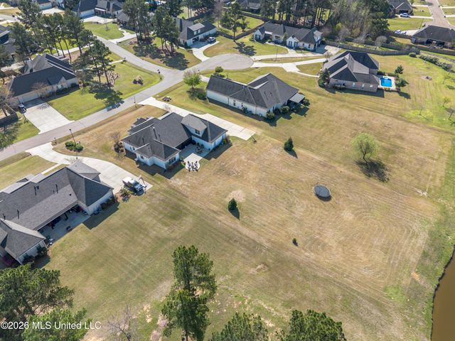 308 East Lake Drive, Madison, MS 39110