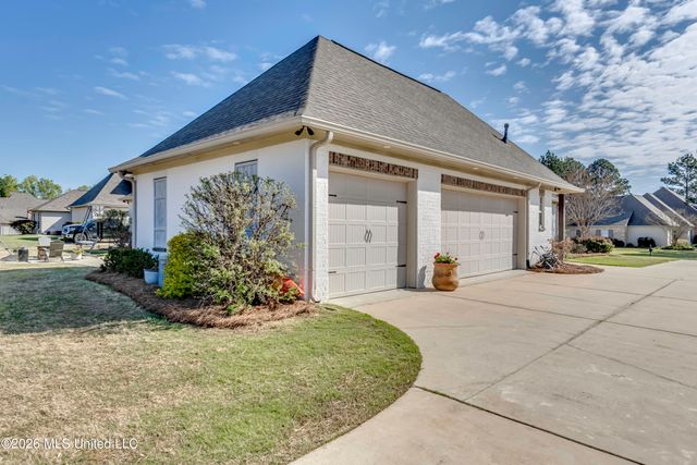 308 East Lake Drive, Madison, MS 39110