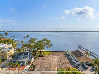 2716 RIVERVIEW BOULEVARD, Bradenton, FL 34205