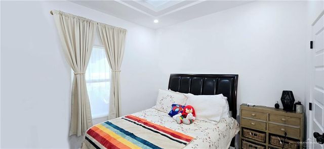 2228 N Revolution, Edinburg, TX 78541