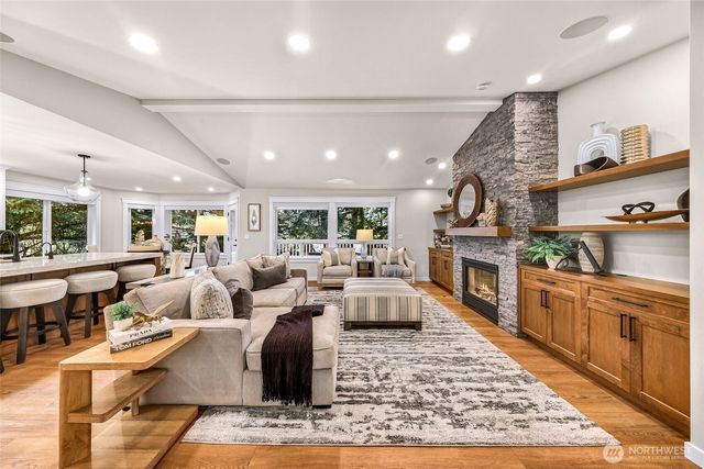 15324 15th Court SE, Mill Creek, WA 98012