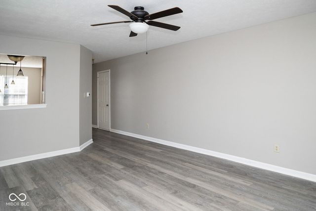 1941 Acorn Drive, Franklin, IN 46131