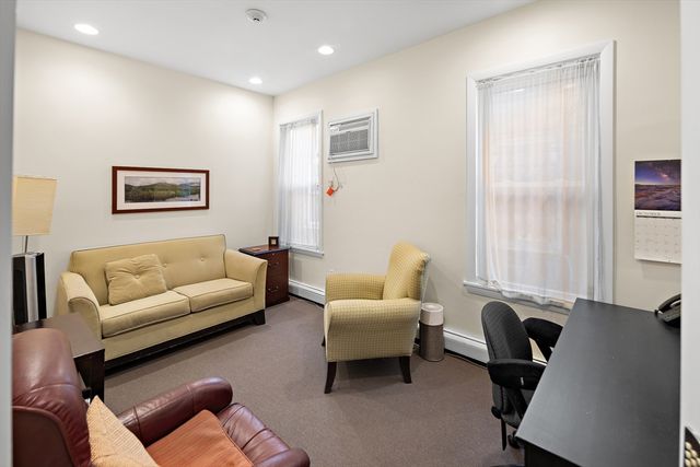 930 Massachusetts, Cambridge, MA 02139