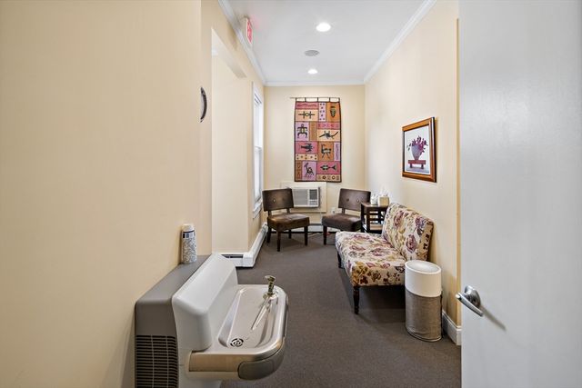 930 Massachusetts, Cambridge, MA 02139