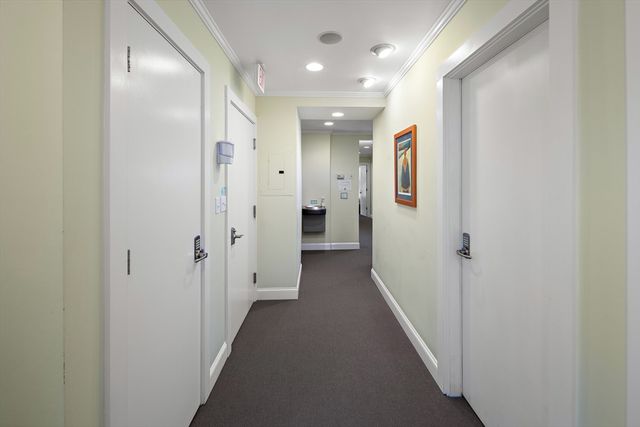 930 Massachusetts, Cambridge, MA 02139