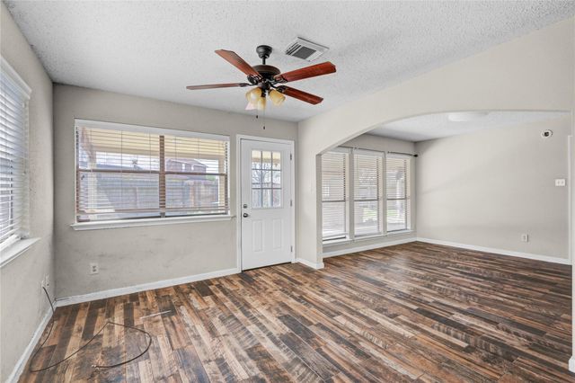 11006 Landsbury Court, Houston, TX 77099