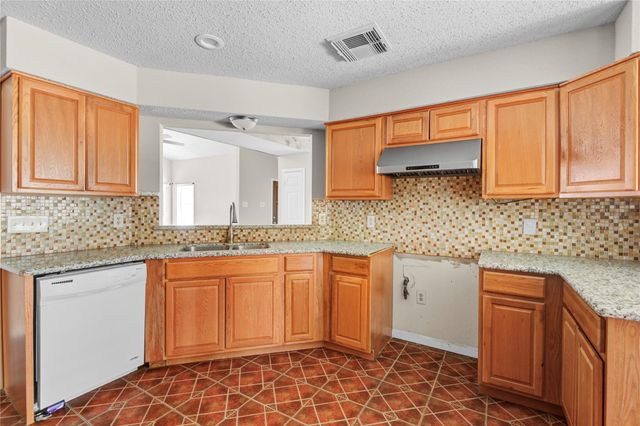 11006 Landsbury Court, Houston, TX 77099