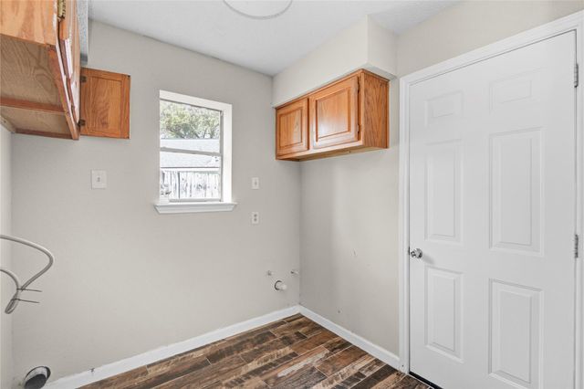 11006 Landsbury Court, Houston, TX 77099