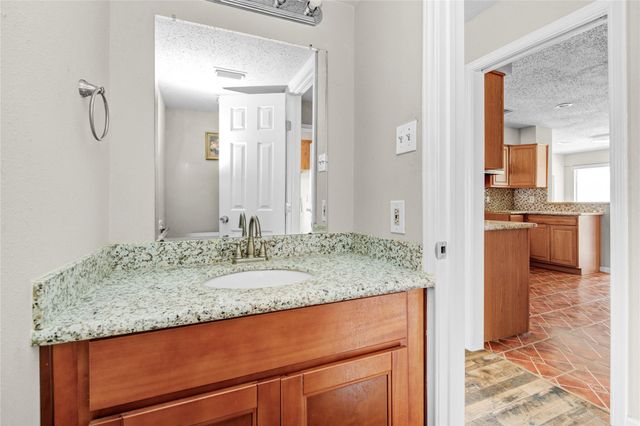 11006 Landsbury Court, Houston, TX 77099